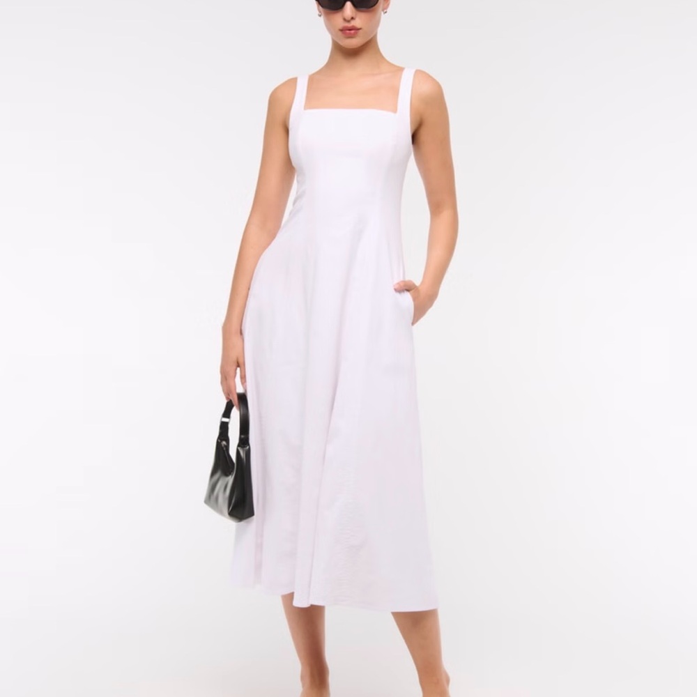 Abercrombie & Fitch Mila Stretch Midi Dress